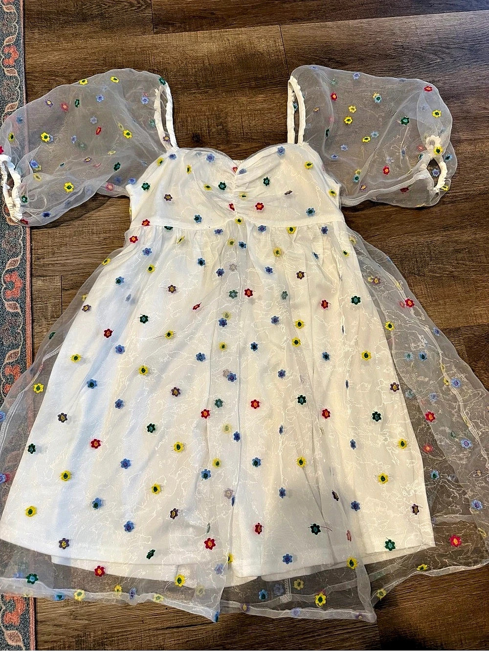 Altard state women’s Small Floral Dress in White Like New